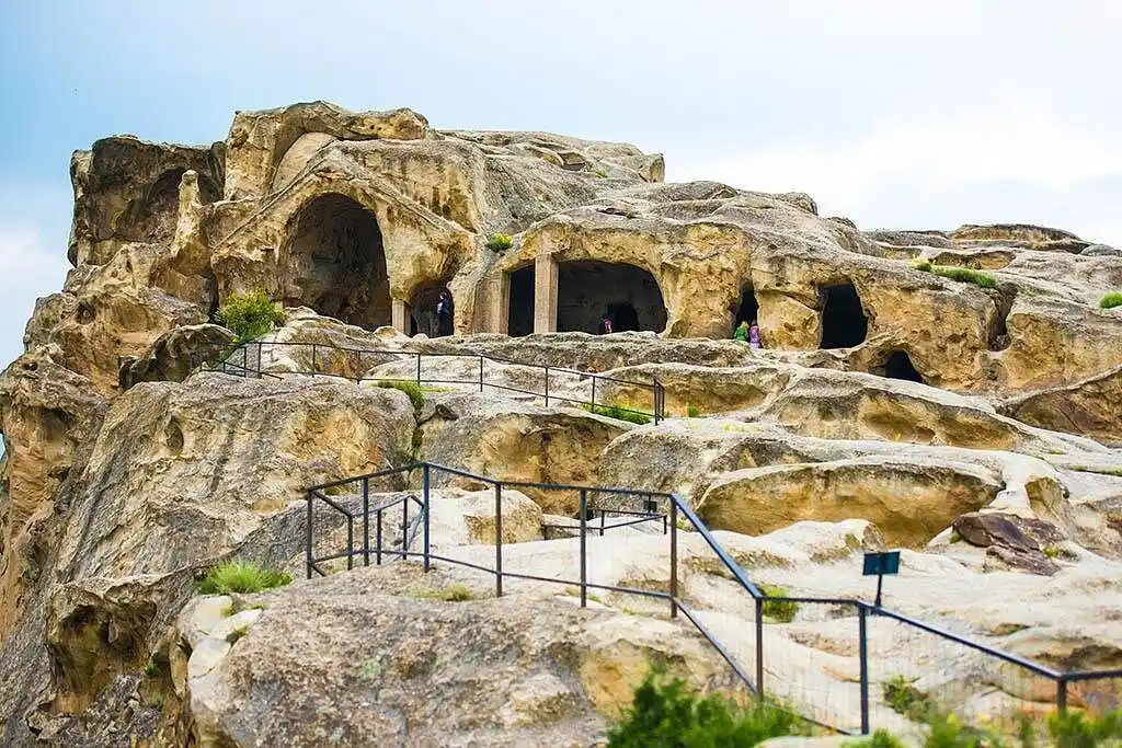 itineraray-georgia-tours-12