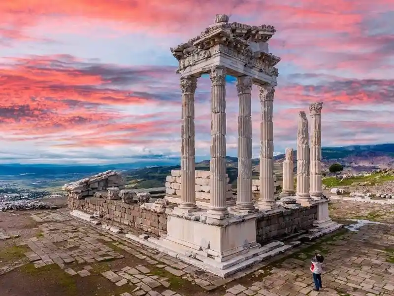 seven-apocalyptical-churches-tour-6